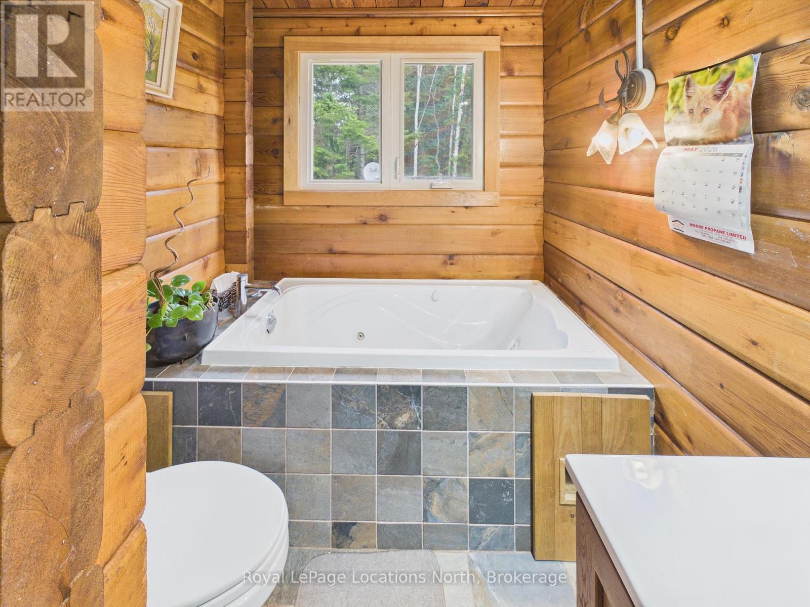 1027 Scott Lane, Lake Of Bays, Ontario  P1H 2J6 - Photo 16 - X13122634