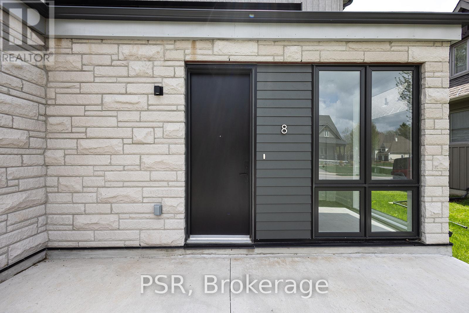 8 Baypoint Court, Gravenhurst, Ontario  P1P 0A2 - Photo 2 - X13122646