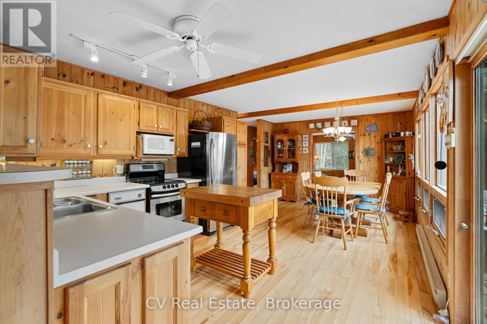 1067 Osborne Pt Road, Lake Of Bays, Ontario  P1H 2J3 - Photo 24 - X13123260