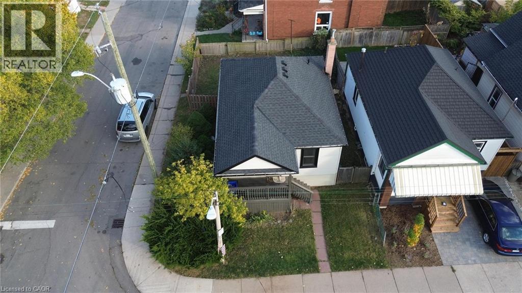 222 Kensington Avenue N, Hamilton, Ontario  L8L 7N7 - Photo 5 - 40829902