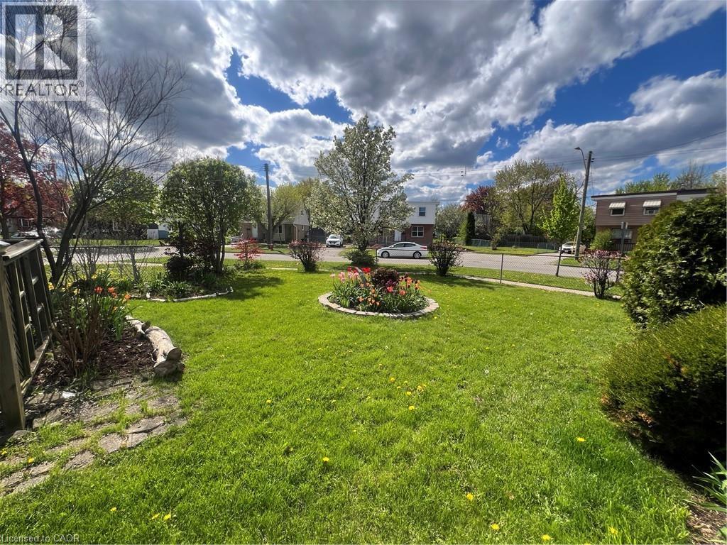 56 Eastvale Place, Hamilton, Ontario  L8H 1P1 - Photo 32 - 40829469