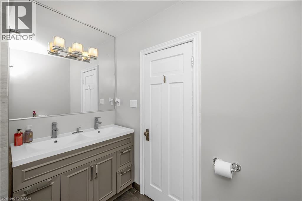 77 Proctor Boulevard, Hamilton, Ontario  L8M 2M5 - Photo 24 - 40829020