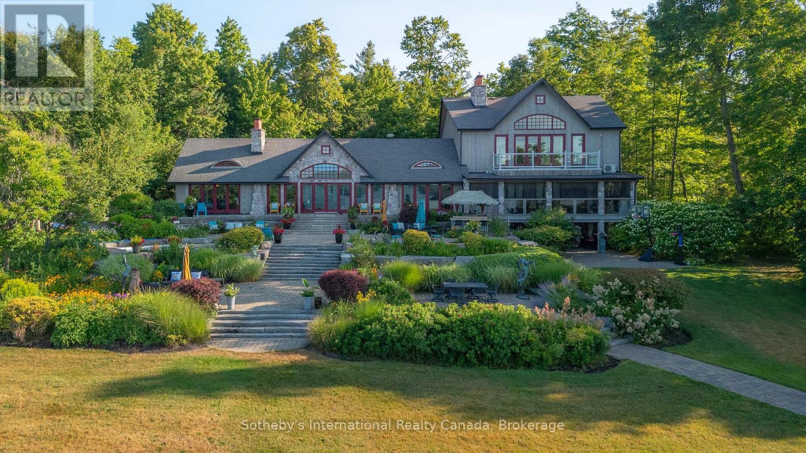 2533 Ridge Road W, Oro-Medonte, Ontario  L0L 2L0 - Photo 6 - S13123868
