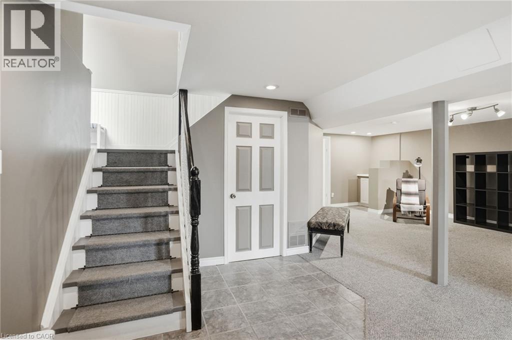 31 Algonquin Avenue, Flamborough, Ontario  L9H 7K9 - Photo 29 - 40830041