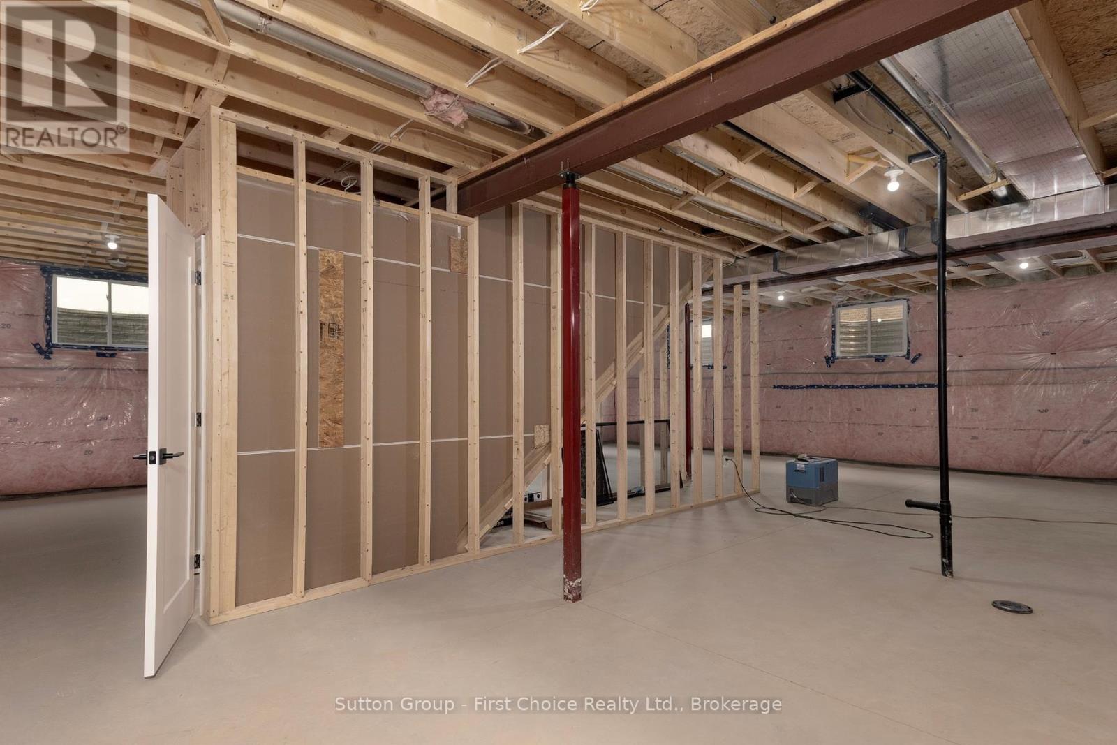 12 Nelson Street, West Perth, Ontario  N0K 1N0 - Photo 32 - X13124226