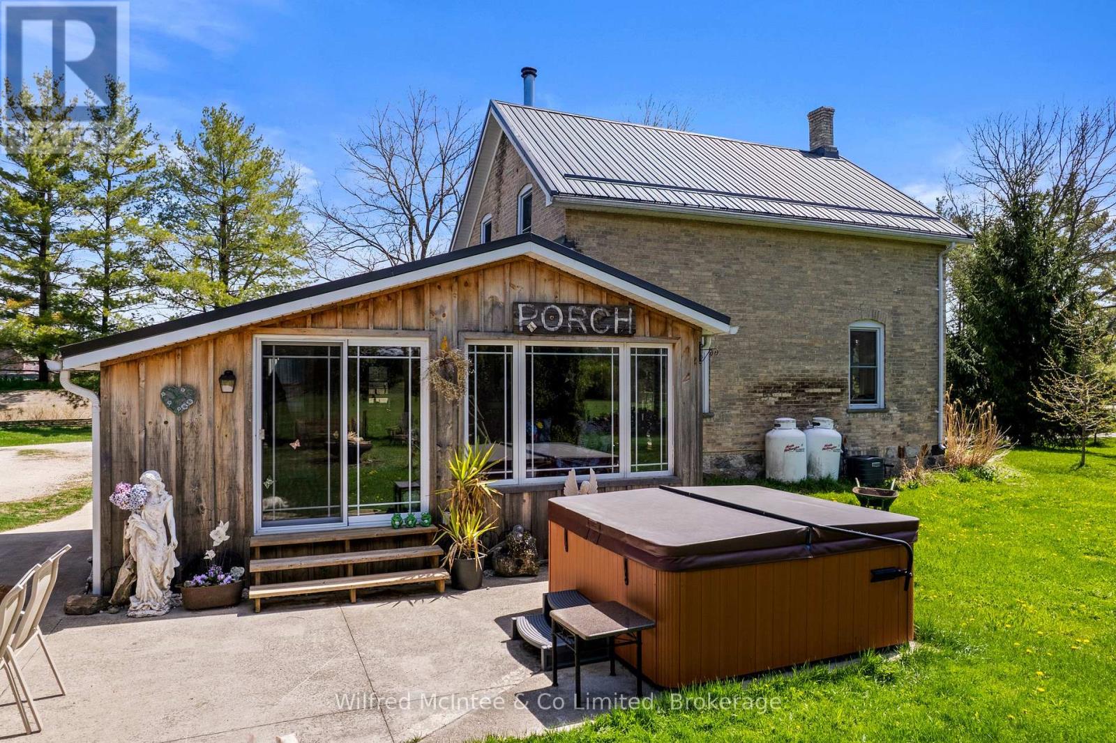 341727 Concession Rd 2 Ndr, West Grey, Ontario  N4N 3B9 - Photo 7 - X13124320