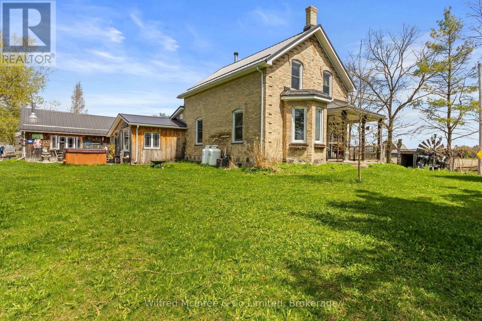 341727 Concession Rd 2 Ndr, West Grey, Ontario  N4N 3B9 - Photo 8 - X13124320