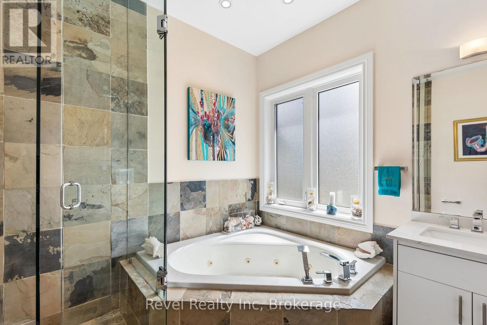 54 Vincent Circle, Tiny, Ontario  L0L 2T0 - Photo 21 - S13124684