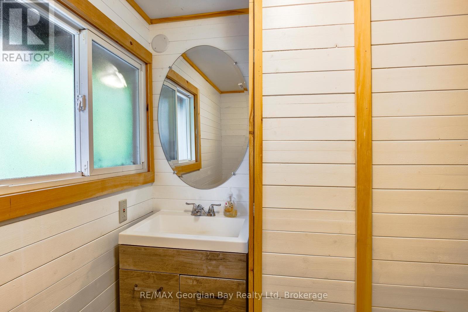 68 Tiny Beaches Road S, Tiny, Ontario  L0L 2J0 - Photo 19 - S13124802