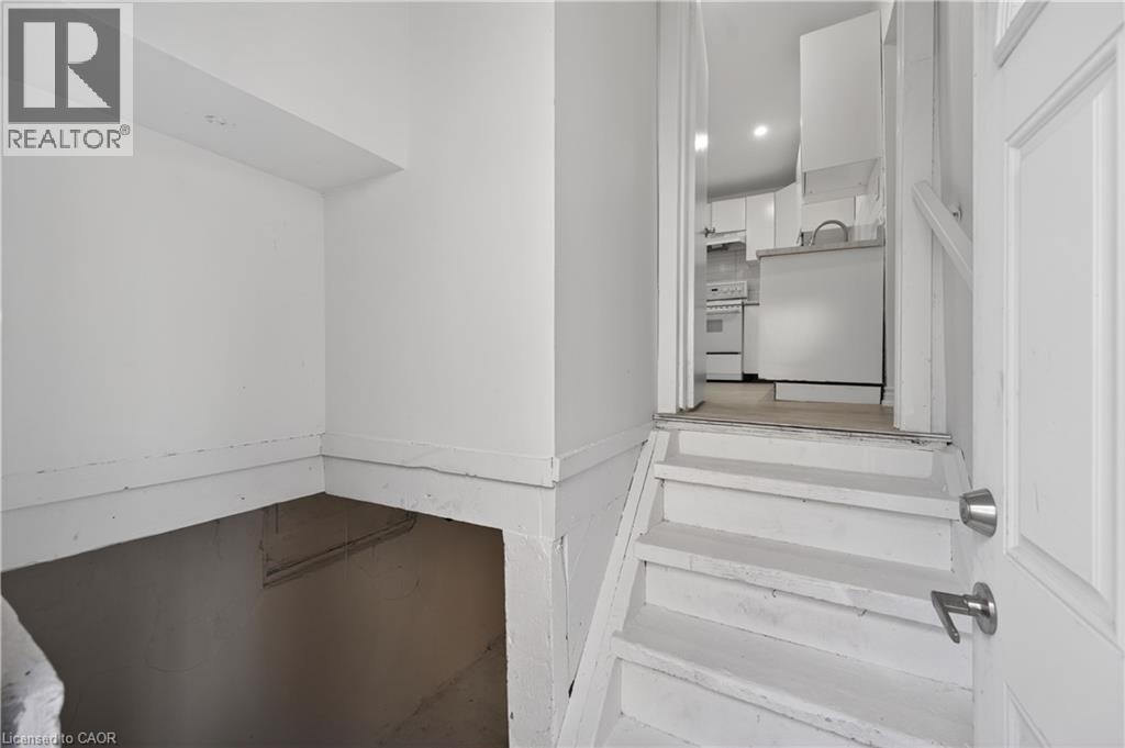 584 Waterloo Street, Hamilton, Ontario  L8H 6V5 - Photo 42 - 40830071