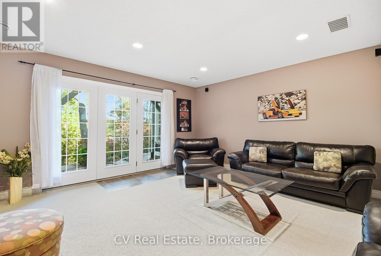 1060 S Sunset Bay Rd, Gravenhurst, Ontario  P1P 1R2 - Photo 33 - X13125390