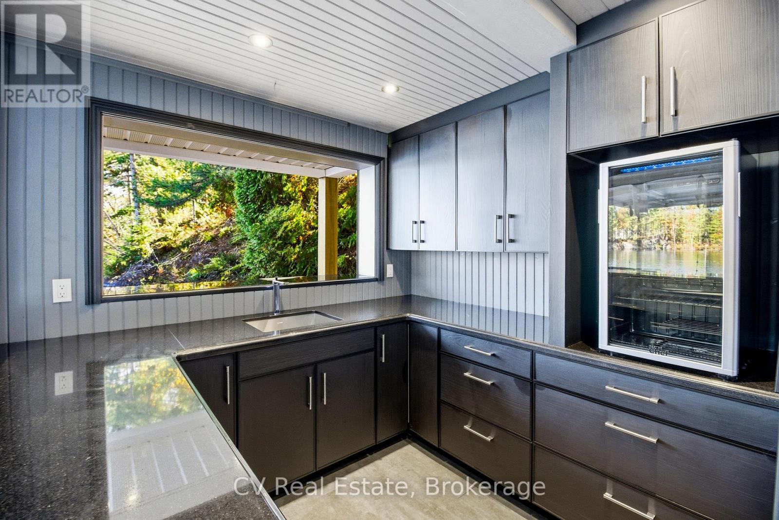 1060 S Sunset Bay Rd, Gravenhurst, Ontario  P1P 1R2 - Photo 46 - X13125390