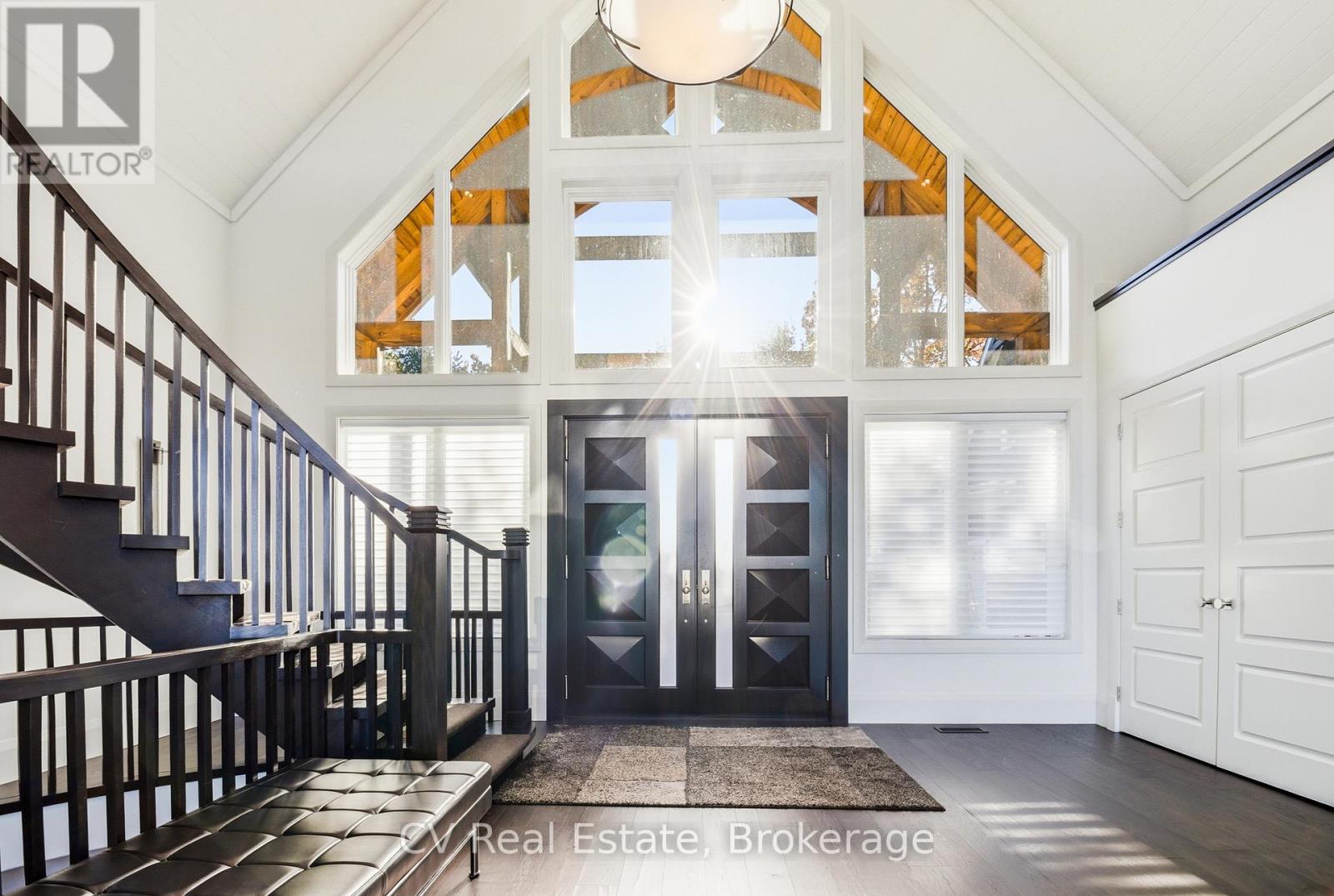 1056 S Sunset Bay Rd, Gravenhurst, Ontario  P1P 1R2 - Photo 12 - X13125414