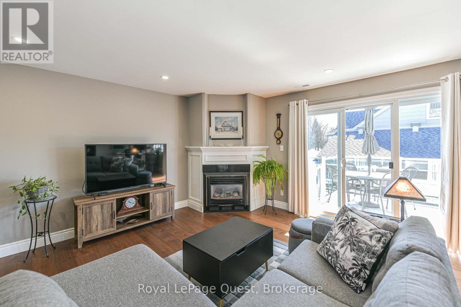 202 - 585 Atherley Road, Orillia, Ontario  L3V 7L5 - Photo 15 - S13125490