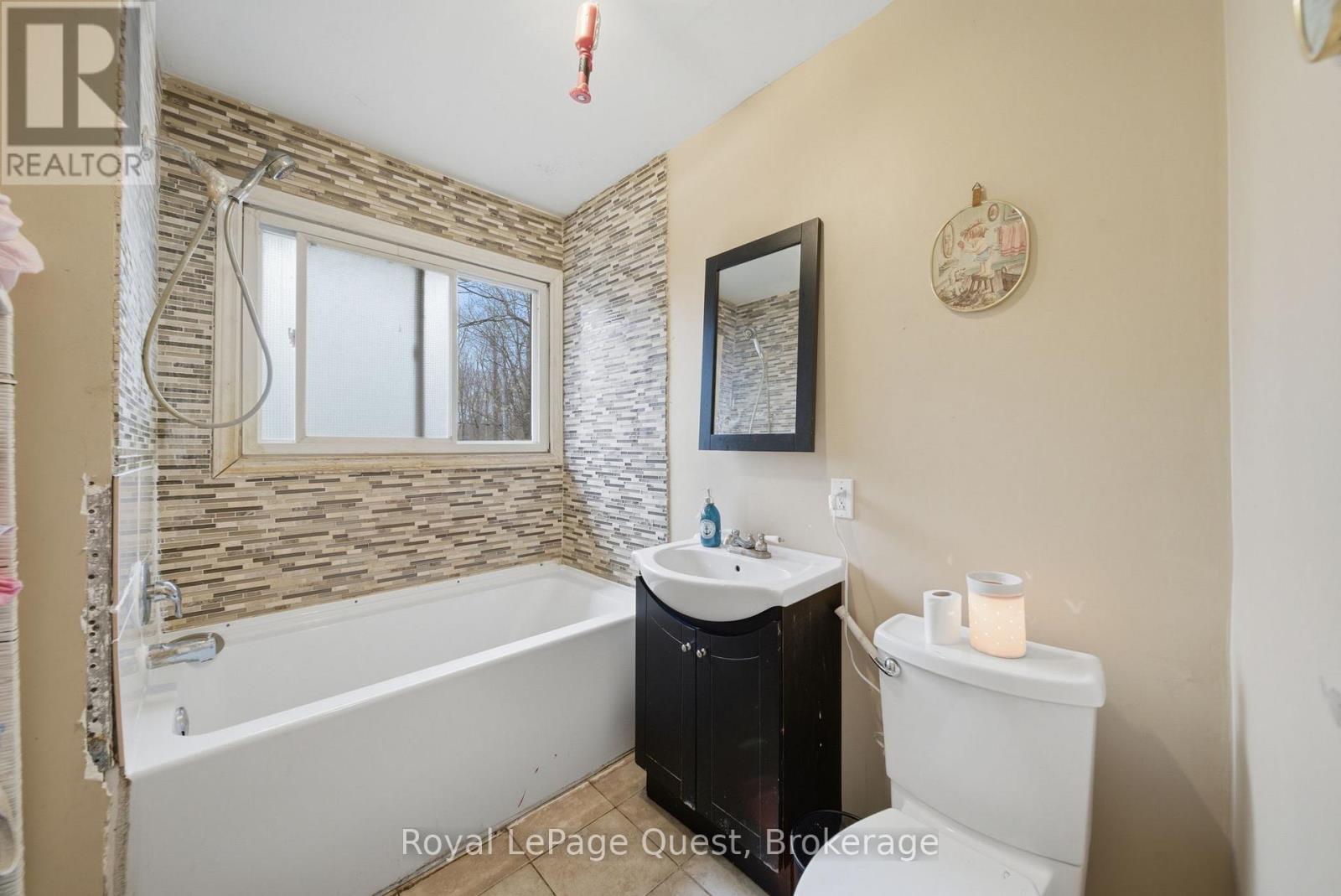 7476 Ash Crescent, Ramara, Ontario  L0K 2B0 - Photo 16 - S13125600