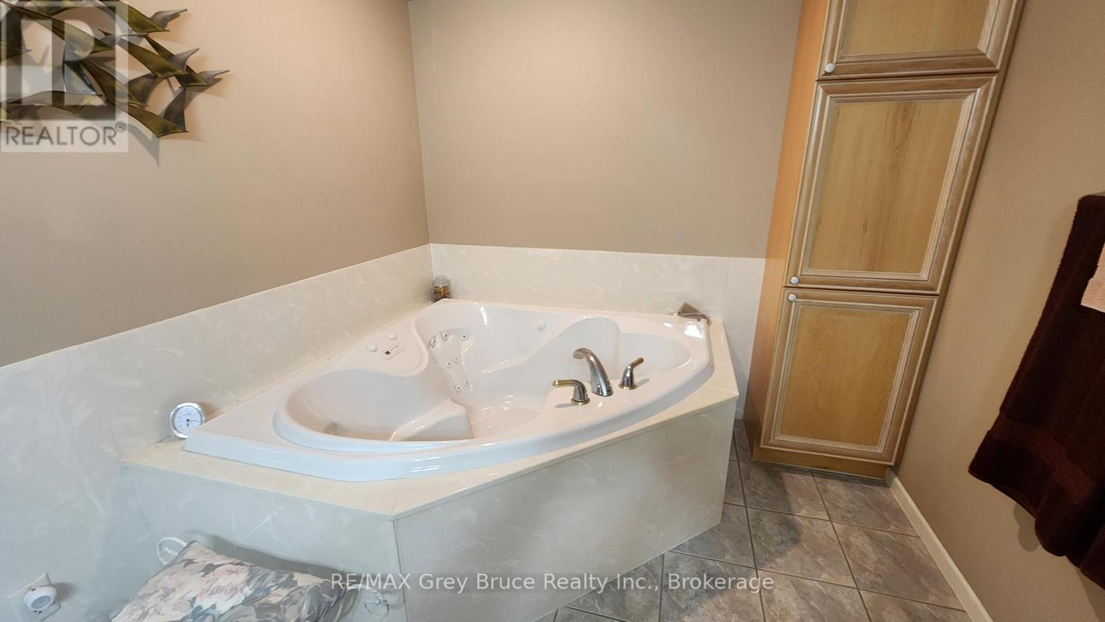 340 Barney's Boulevard, Northern Bruce Peninsula, Ontario  N0H 1Z0 - Photo 25 - X13125704