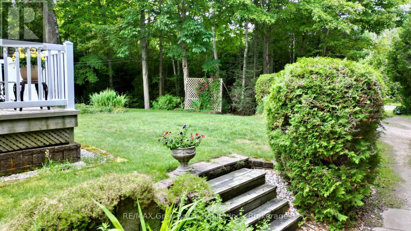 340 Barney's Boulevard, Northern Bruce Peninsula, Ontario  N0H 1Z0 - Photo 30 - X13125704