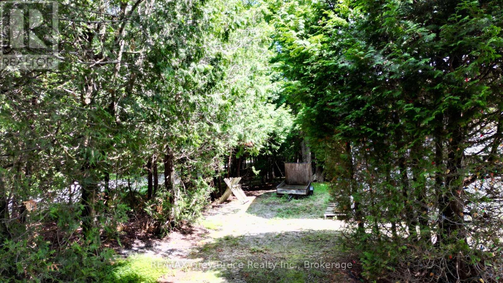 340 Barney's Boulevard, Northern Bruce Peninsula, Ontario  N0H 1Z0 - Photo 41 - X13125704