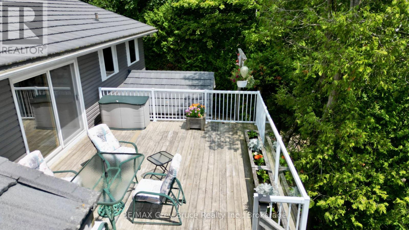 340 Barney's Boulevard, Northern Bruce Peninsula, Ontario  N0H 1Z0 - Photo 5 - X13125704