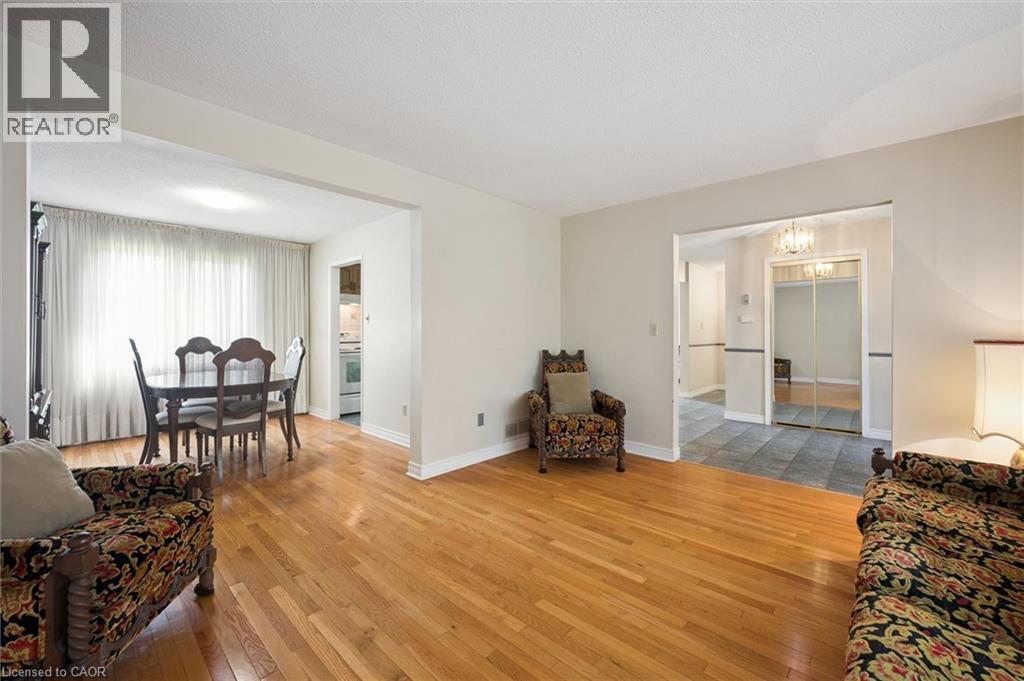 37 Moffatt Avenue, Brampton, Ontario  L6Y 2L6 - Photo 6 - 40829643