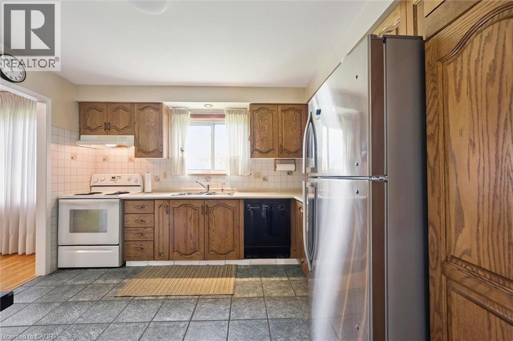 37 Moffatt Avenue, Brampton, Ontario  L6Y 2L6 - Photo 8 - 40829643