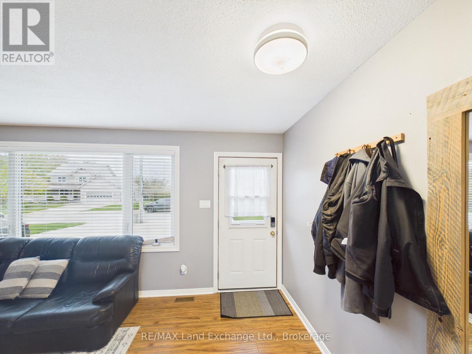 490 St Albert Street, Kincardine, Ontario  N2Z 2W6 - Photo 6 - X13126202