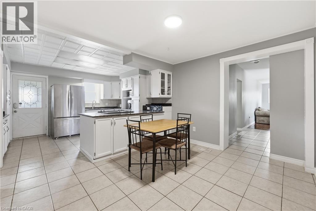 2934 Baker Road, Niagara Falls, Ontario  L2E 6S6 - Photo 12 - 40829397