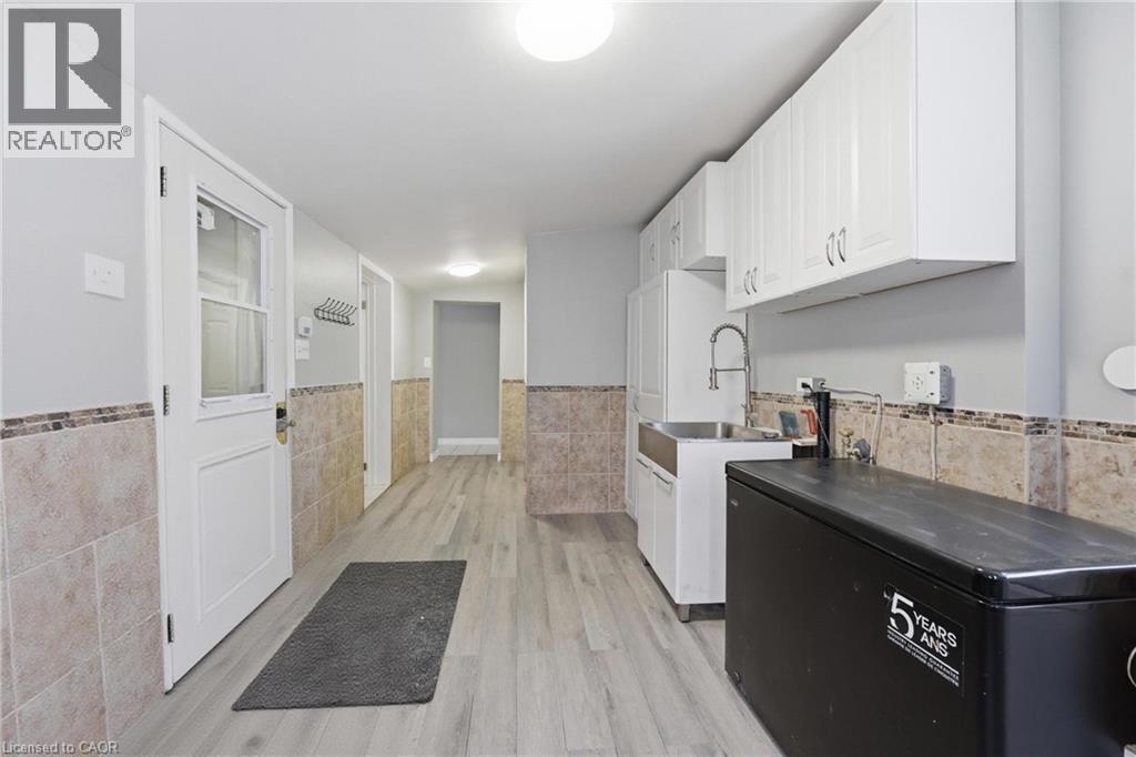 2934 Baker Road, Niagara Falls, Ontario  L2E 6S6 - Photo 22 - 40829397