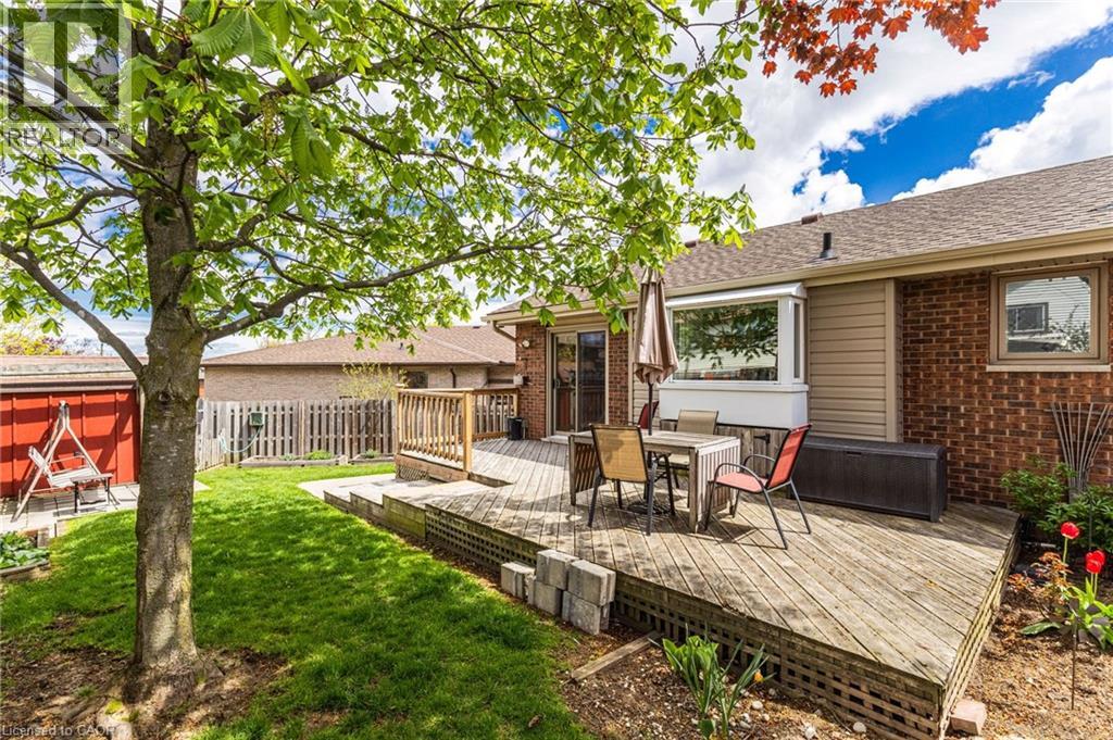 118 Napoli Drive, Hamilton, Ontario  L9C 6X2 - Photo 35 - 40829009