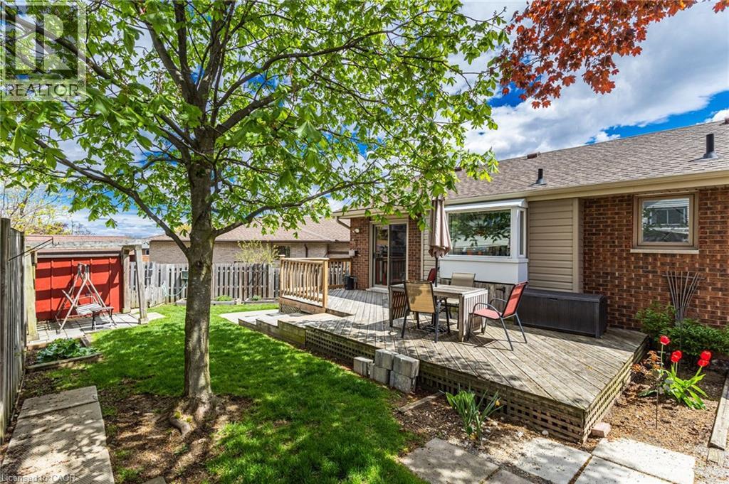118 Napoli Drive, Hamilton, Ontario  L9C 6X2 - Photo 43 - 40829009