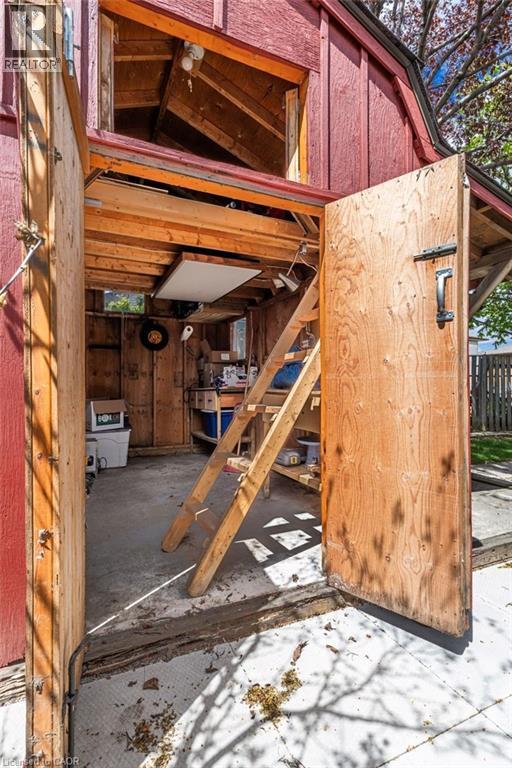 118 Napoli Drive, Hamilton, Ontario  L9C 6X2 - Photo 45 - 40829009