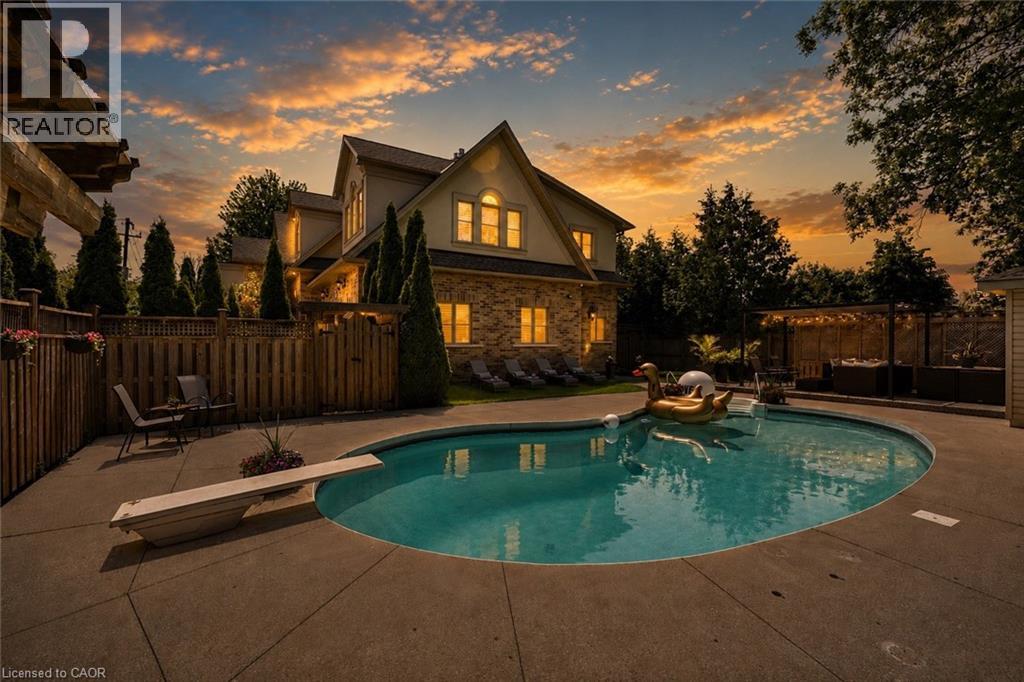 390 Seaton Drive, Oakville, Ontario  L6L 3Y2 - Photo 3 - 40828660