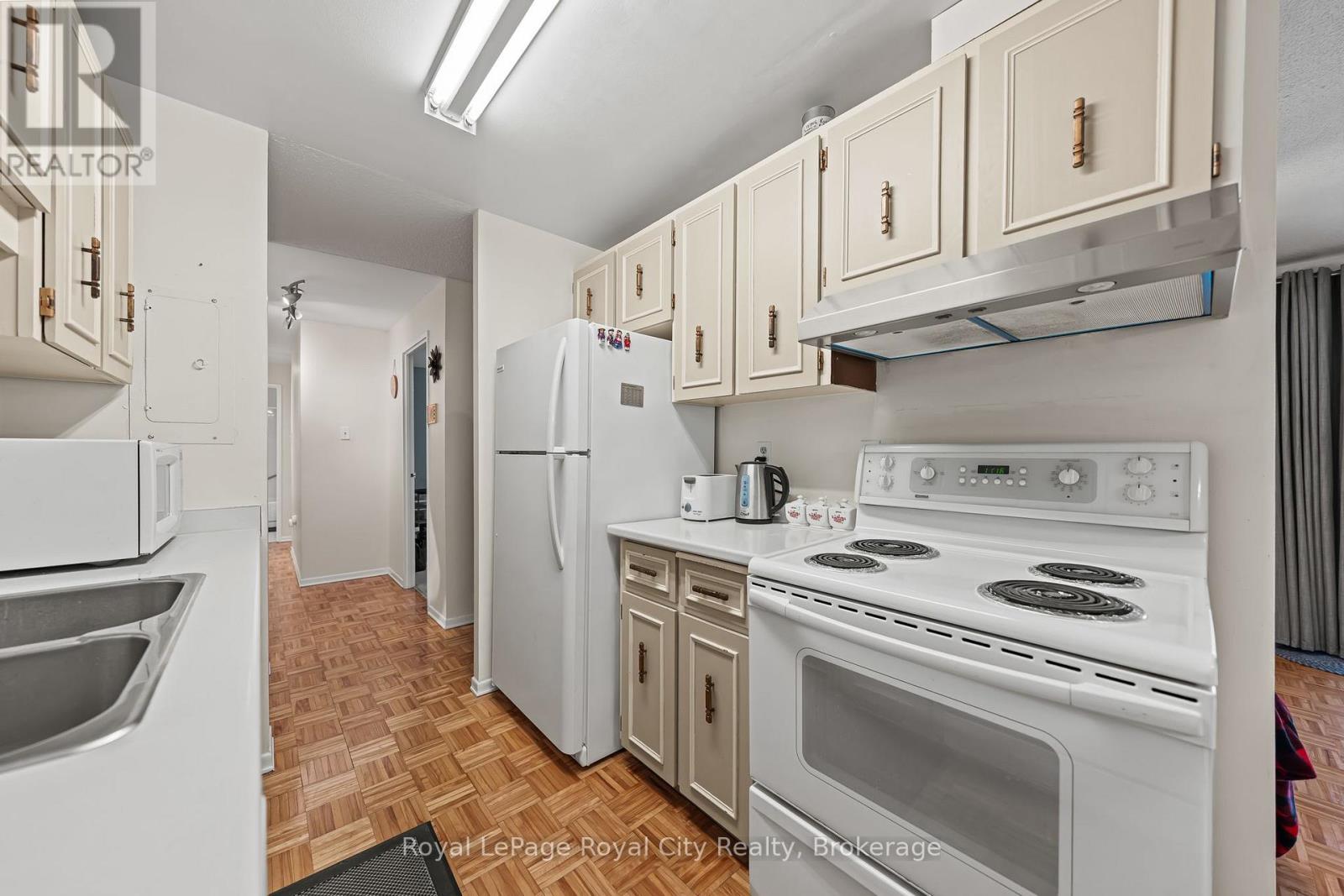 102 - 234 Willow Road, Guelph, Ontario  N1H 7C6 - Photo 3 - X13126540