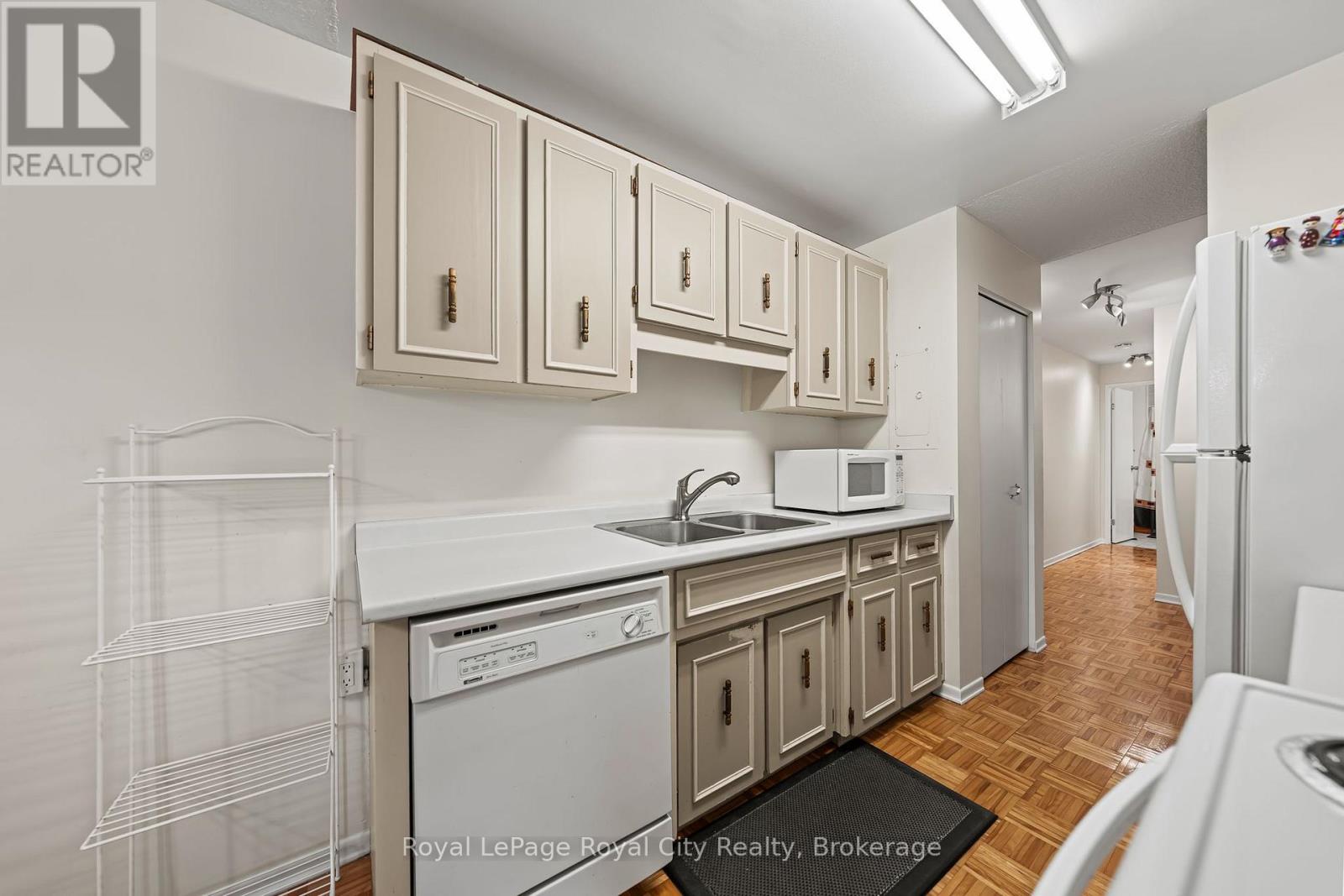 102 - 234 Willow Road, Guelph, Ontario  N1H 7C6 - Photo 4 - X13126540