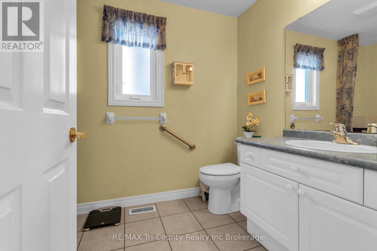 210 Baldwin Street, Tillsonburg, Ontario  N4G 5W3 - Photo 15 - X13127070