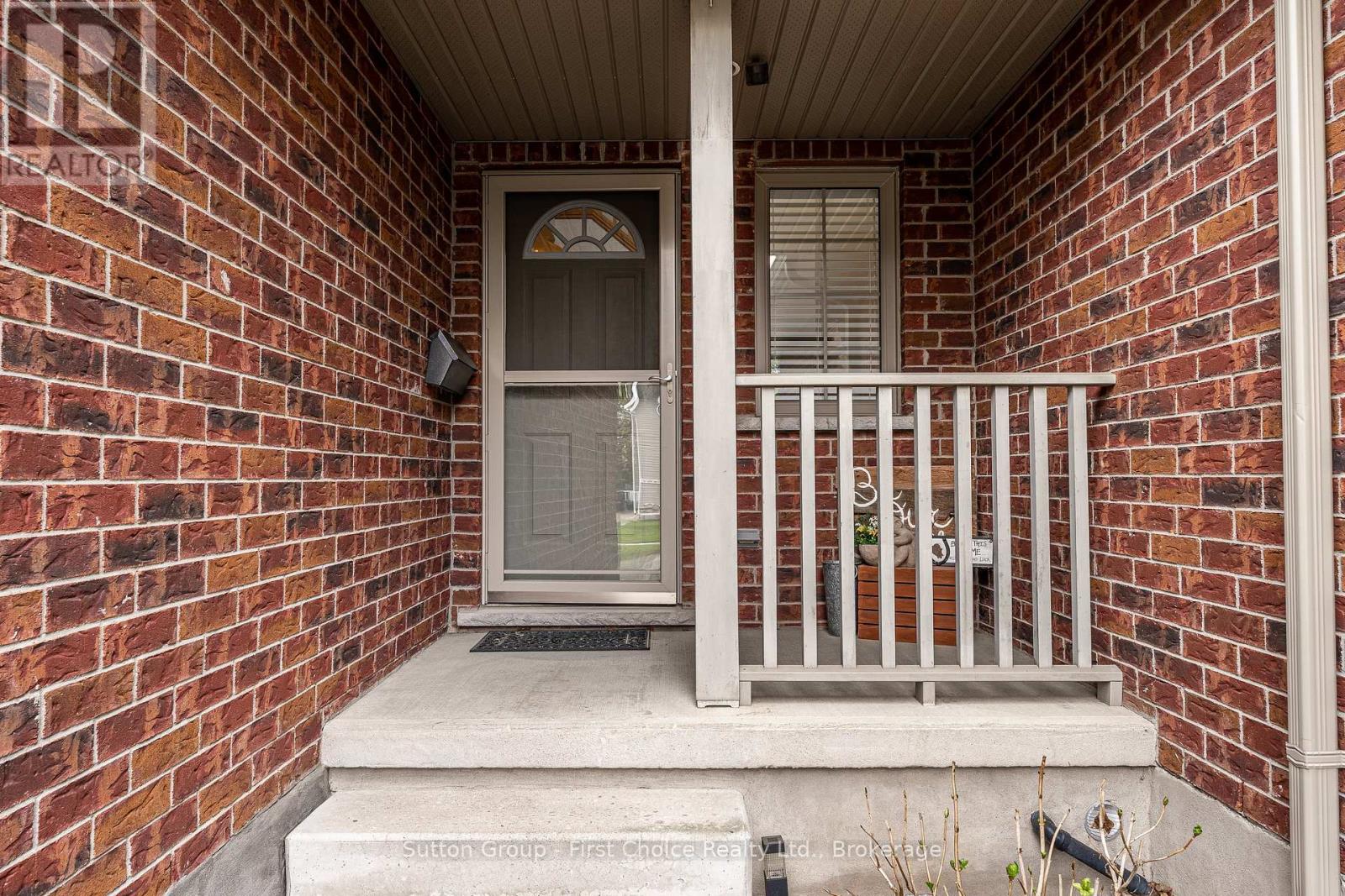 351 Brunswick Street, Stratford, Ontario  N5A 3N1 - Photo 3 - X13126878