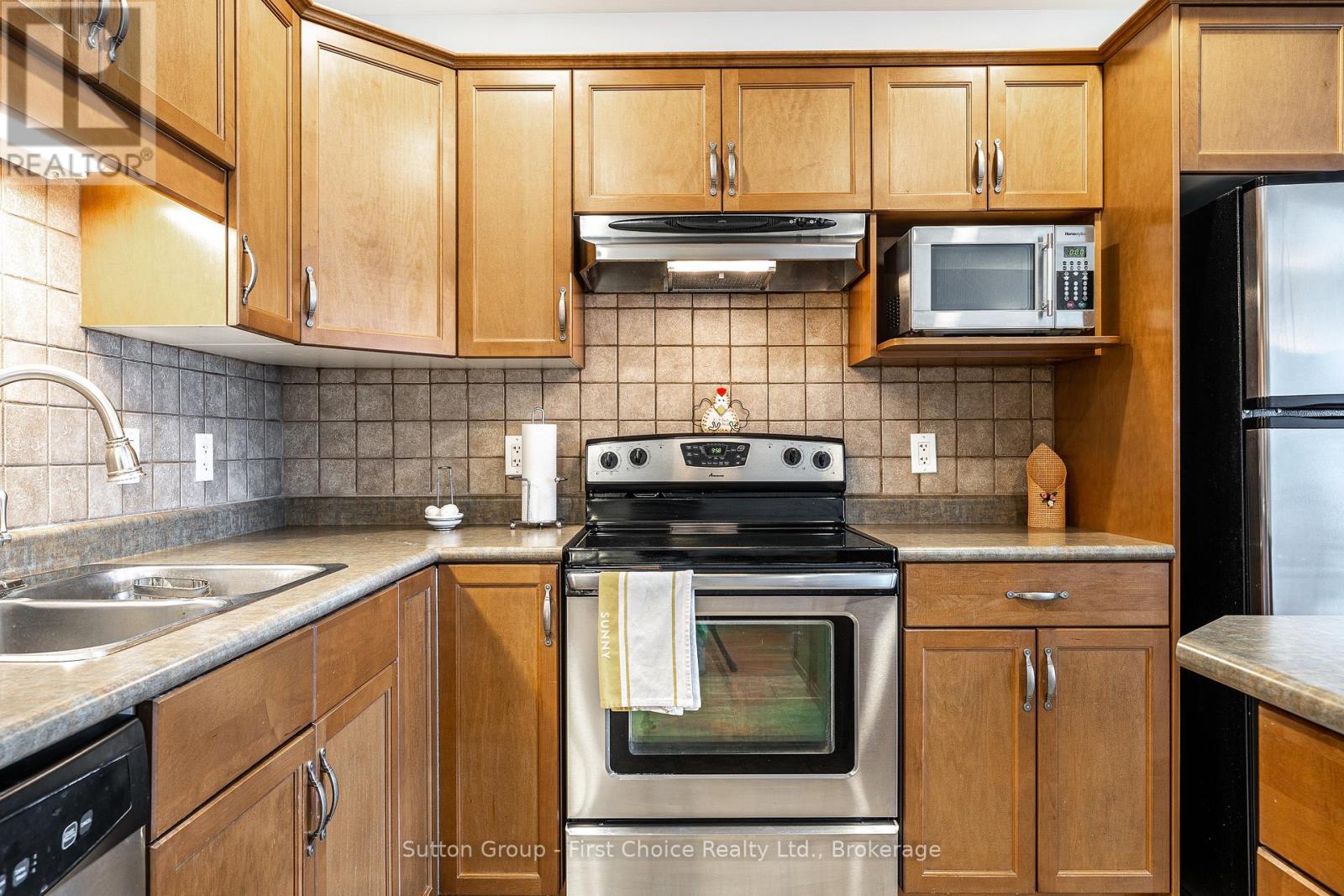 351 Brunswick Street, Stratford, Ontario  N5A 3N1 - Photo 9 - X13126878