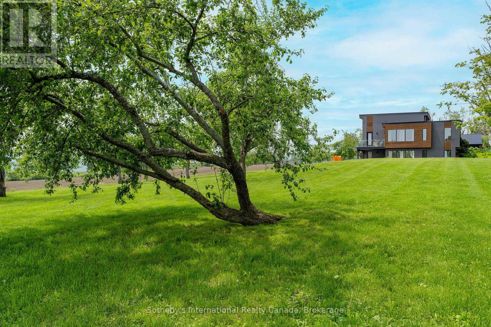 2566 5 Concession S, Clearview, Ontario  L0M 1G0 - Photo 2 - S13127454