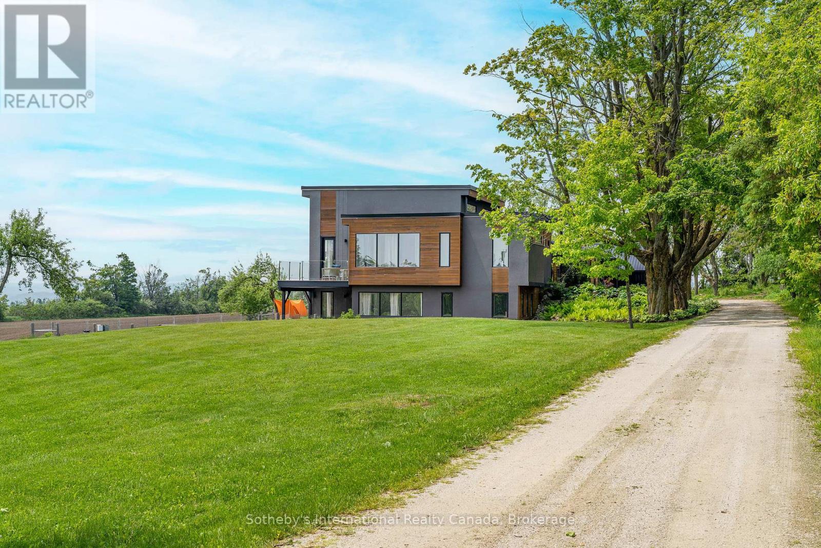 2566 5 Concession S, Clearview, Ontario  L0M 1G0 - Photo 3 - S13127454