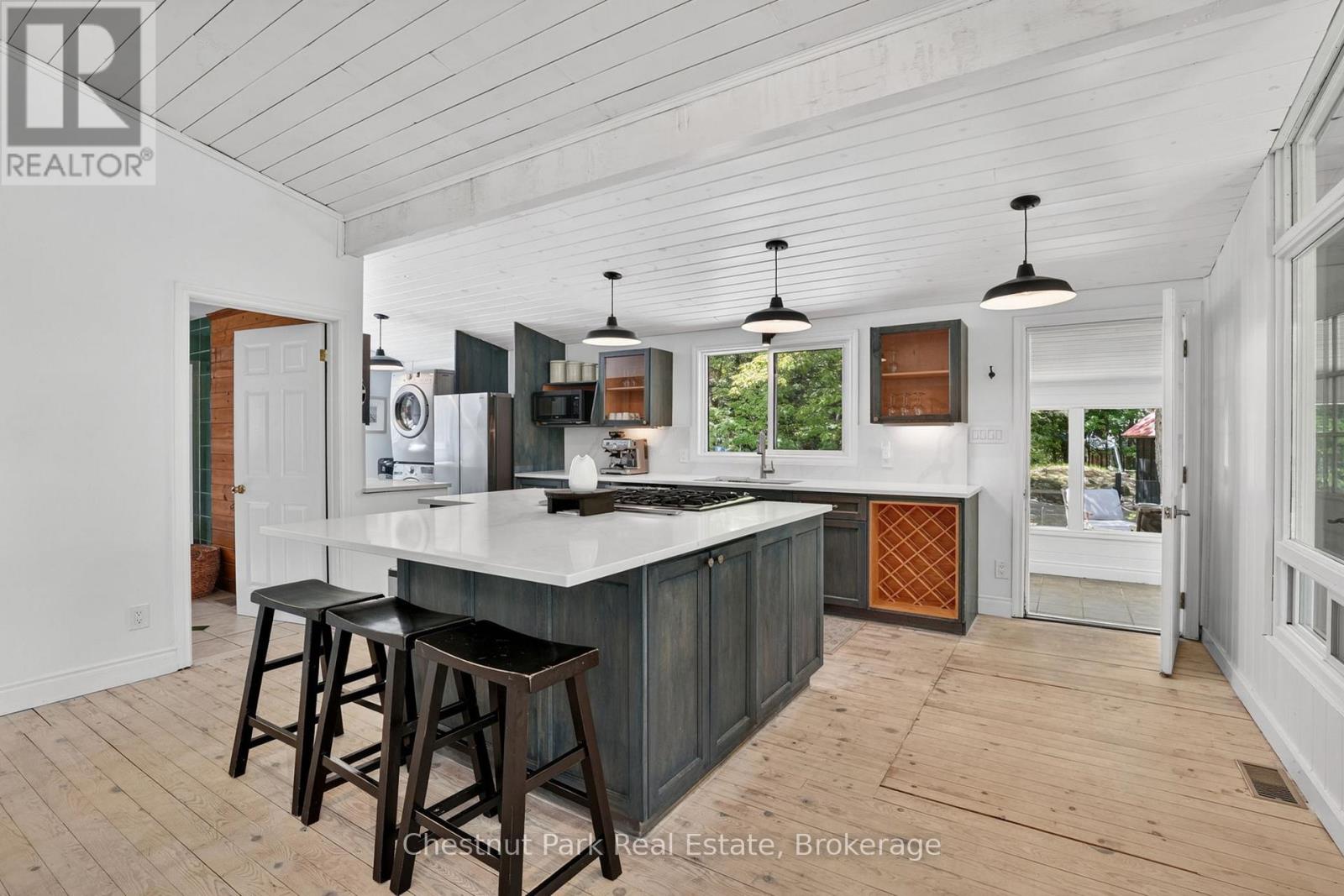 1019 Old Bala Road, Muskoka Lakes, Ontario  P0C 1A0 - Photo 10 - X13127506