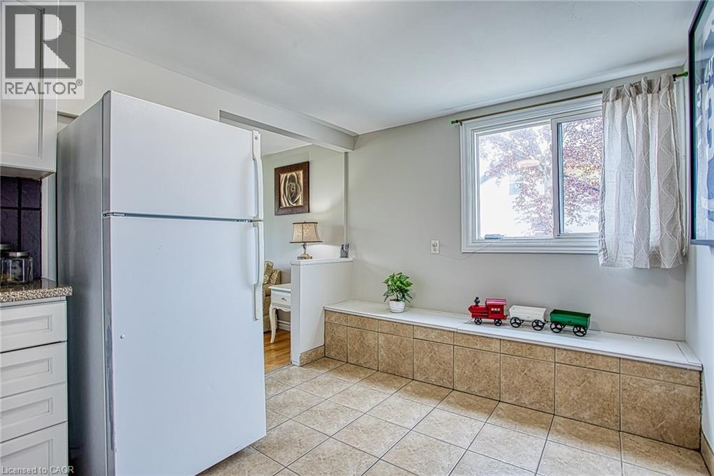 727 Barton Street, Stoney Creek, Ontario  L8E 5L7 - Photo 12 - 40830050