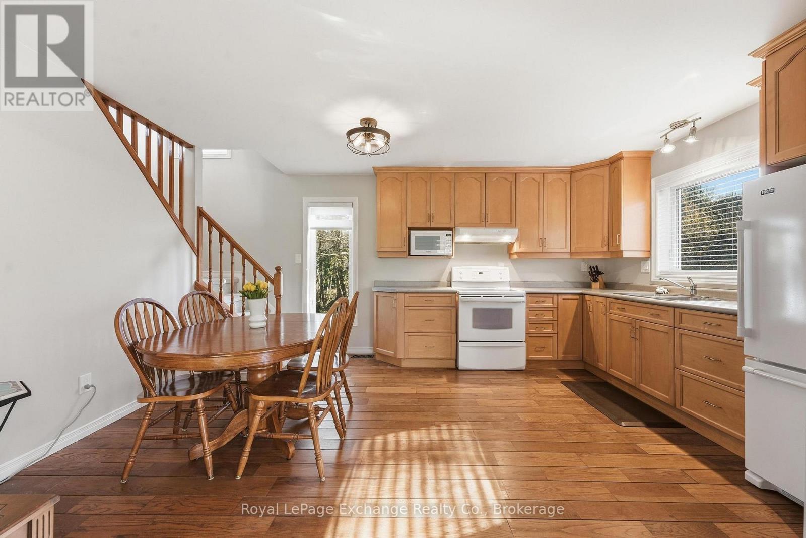 924 Tanglewood Drive, Huron-Kinloss, Ontario  N2Z 2X3 - Photo 8 - X13128366