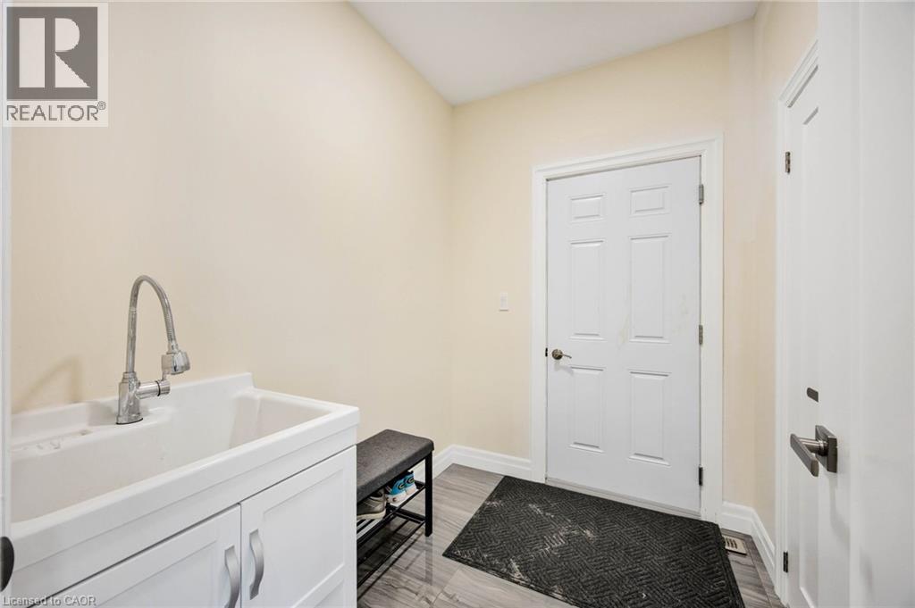 6 Dorothys Drive, Oro-Medonte, Ontario  L0L 1T0 - Photo 21 - 40830343