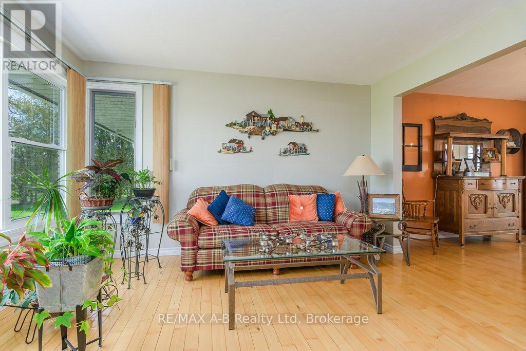 4555 Perth Line 20 Road, Perth South, Ontario  N0K 1V0 - Photo 19 - X13128388