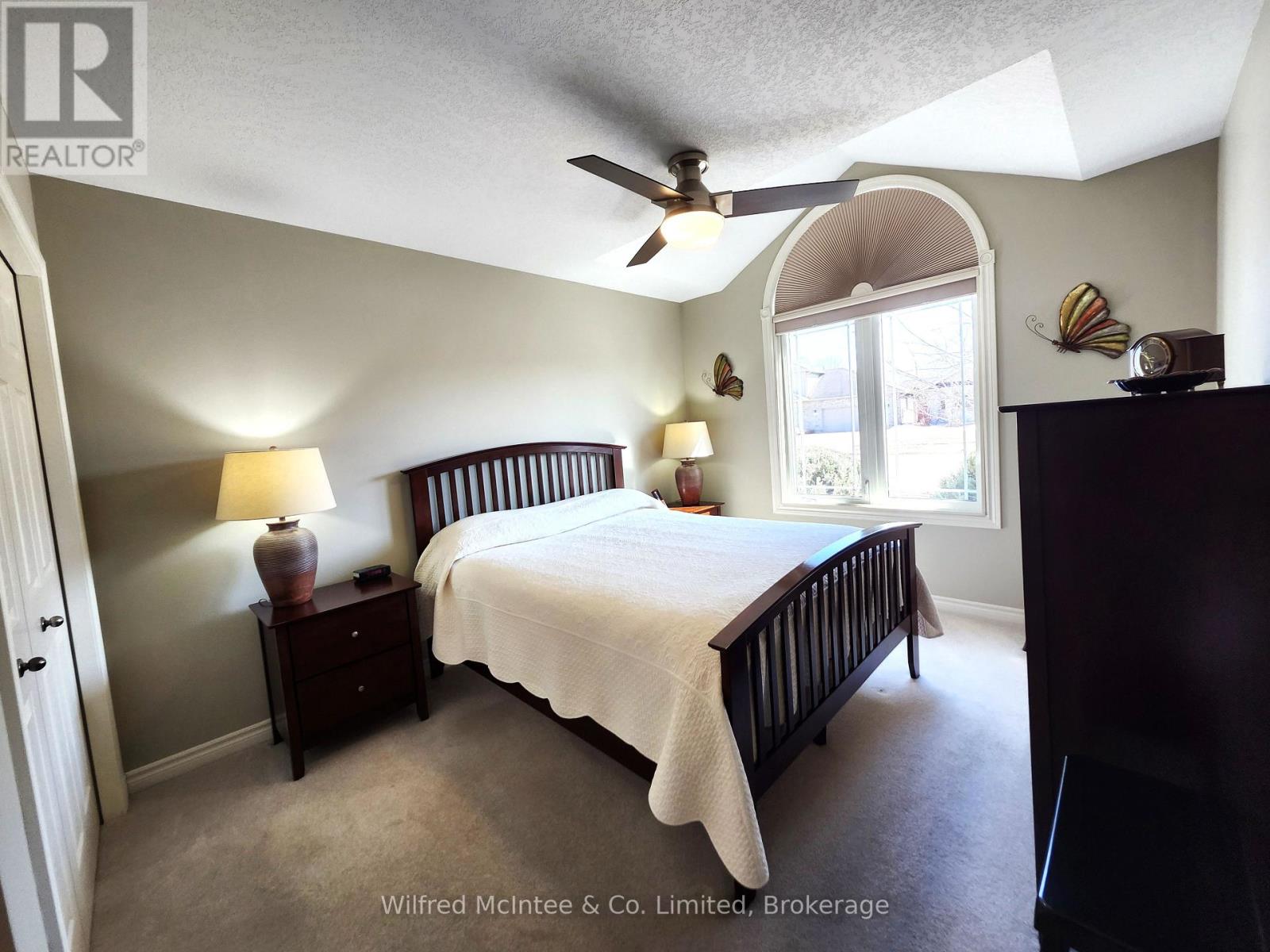 230 4th Street Crescent, Hanover, Ontario  N4N 3S2 - Photo 10 - X13129686