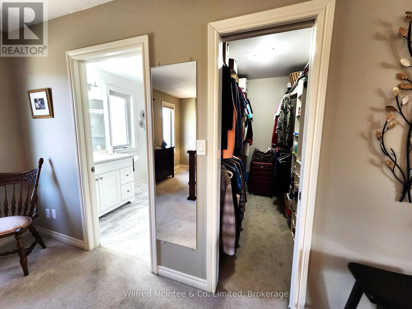 230 4th Street Crescent, Hanover, Ontario  N4N 3S2 - Photo 12 - X13129686