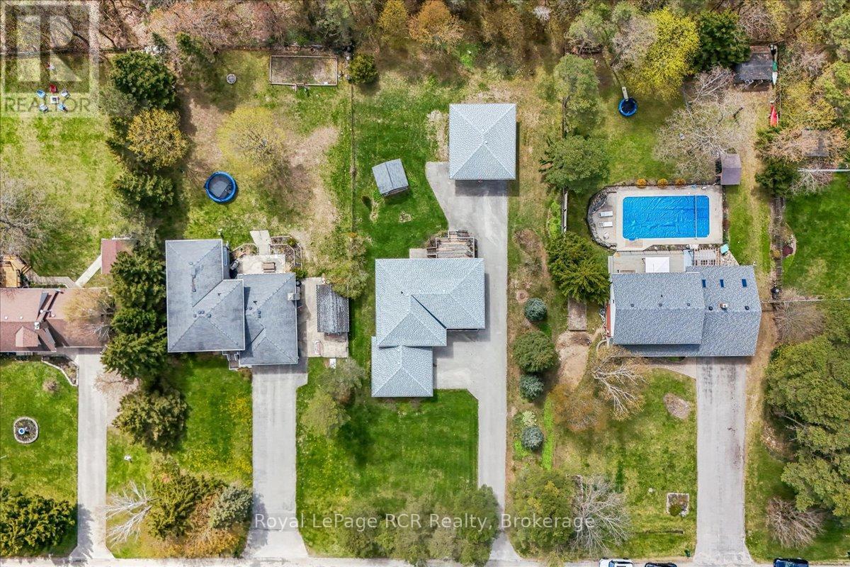 30 Pine Tree Drive, South Bruce Peninsula, Ontario  N0H 1P0 - Photo 34 - X13129798