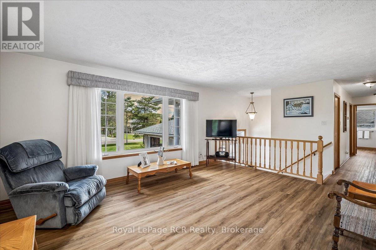 30 Pine Tree Drive, South Bruce Peninsula, Ontario  N0H 1P0 - Photo 6 - X13129798