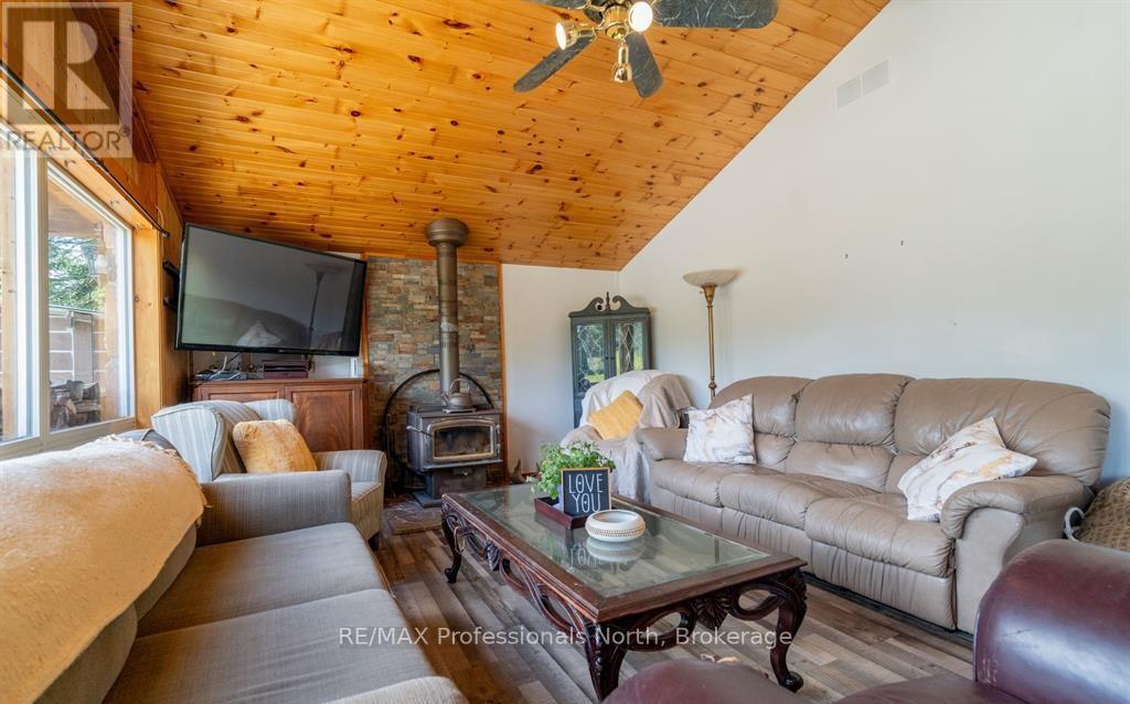 899 Katrine Road, Burk's Falls, Ontario  P0A 1C0 - Photo 14 - X13130832