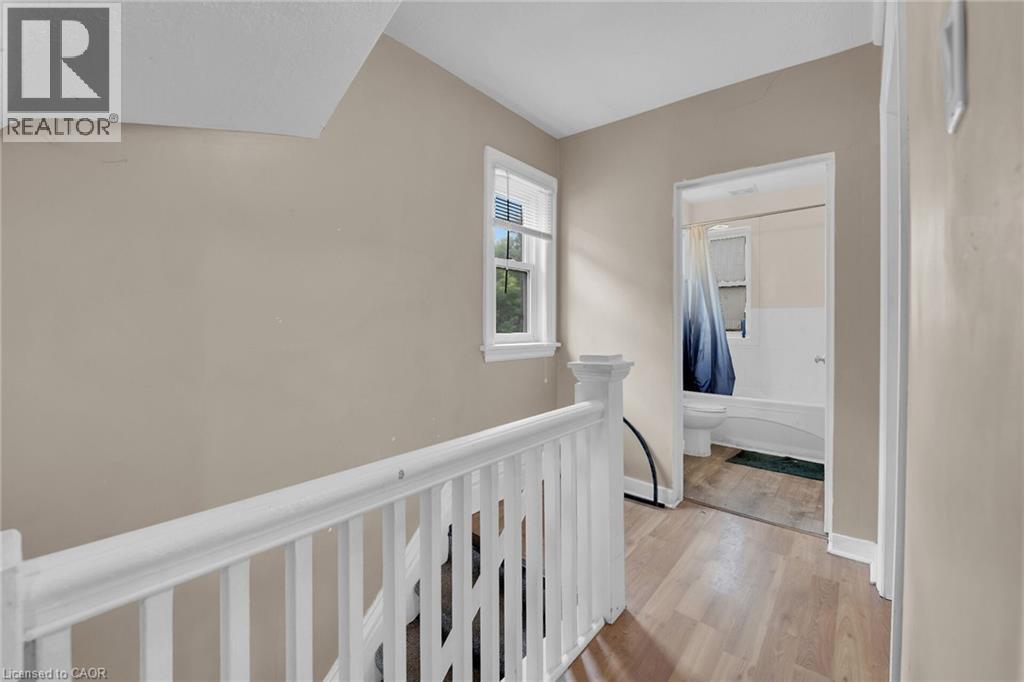738 King Street W, Hamilton, Ontario  L8S 1J8 - Photo 21 - 40827885